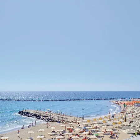 Casa Al Mare * San Remo